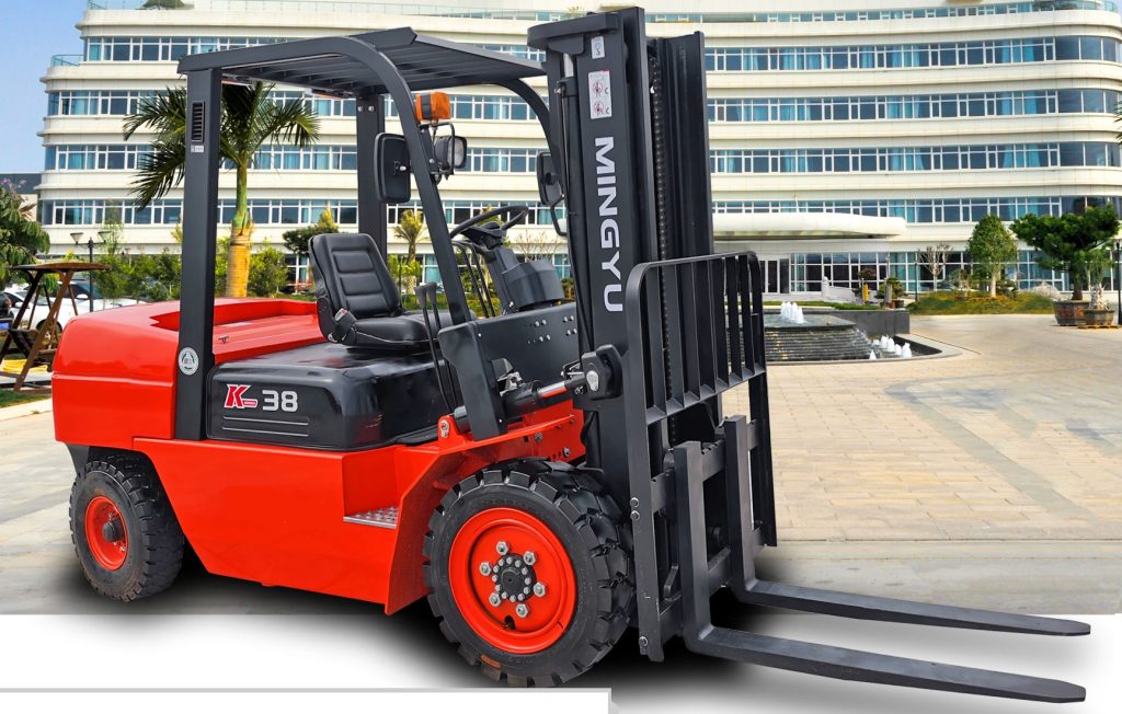 CPC38 Diesel Forklift - advert 1